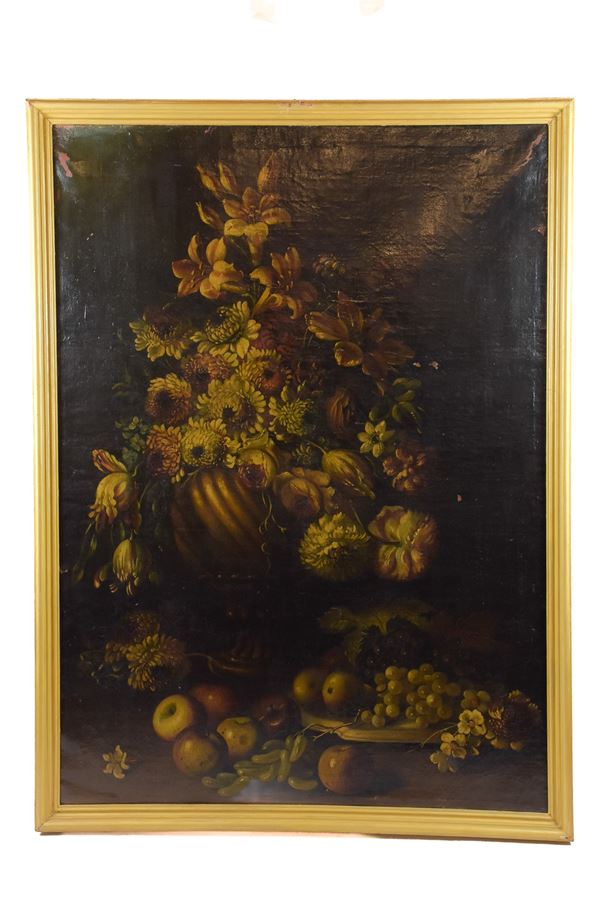 Coppia di vasi con bouquet di fiori e frutta