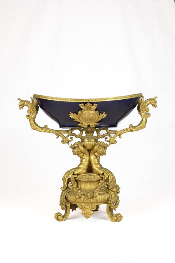 Centrotavola   (Manifattura francese, seconda metà XIX secolo)  - Asta Opere d'arte e arredamenti dal XV al XX secolo - DAMS Casa d'Aste