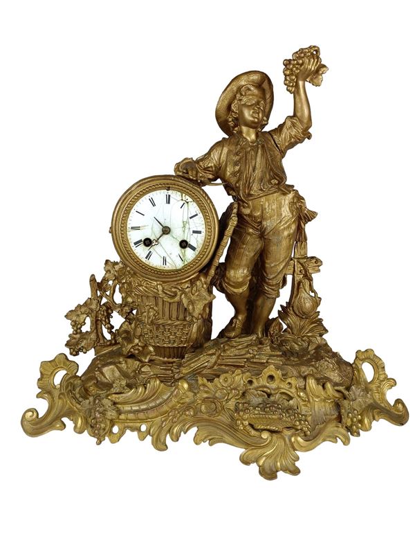 Orologio d'appoggio con meccanismo a pendolo