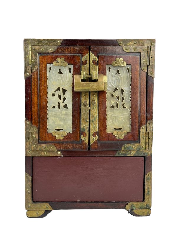 Stipo  (Estremo oriente, XX secolo)  - Auction Antique and Modern Furnishings - Web Only - DAMS Casa d'Aste