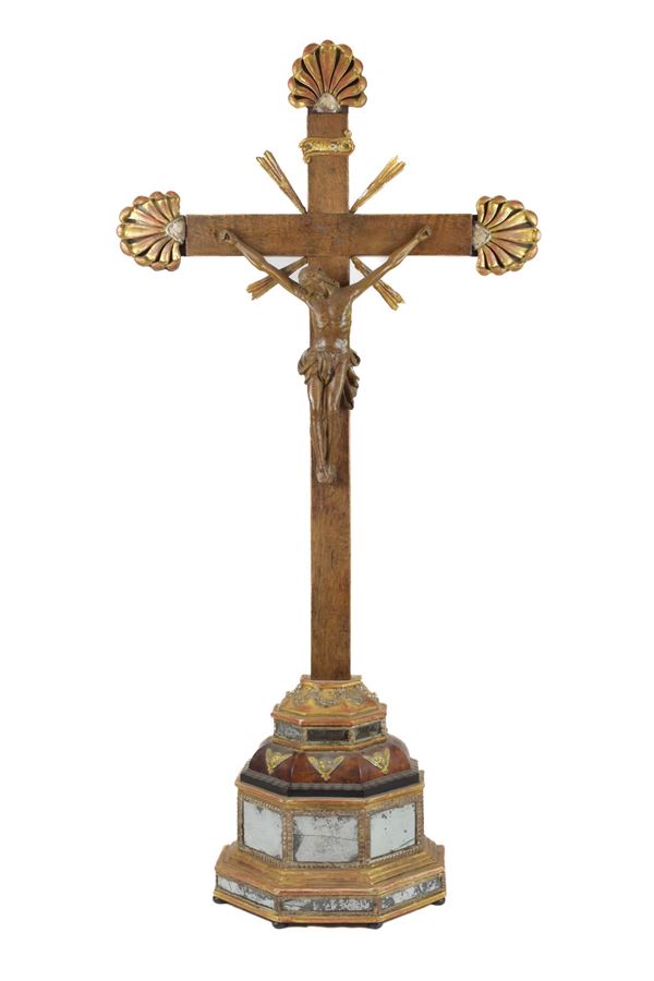 Crocifisso in legno