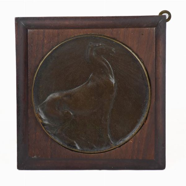 Medaglia in bronzo con basamento in legno