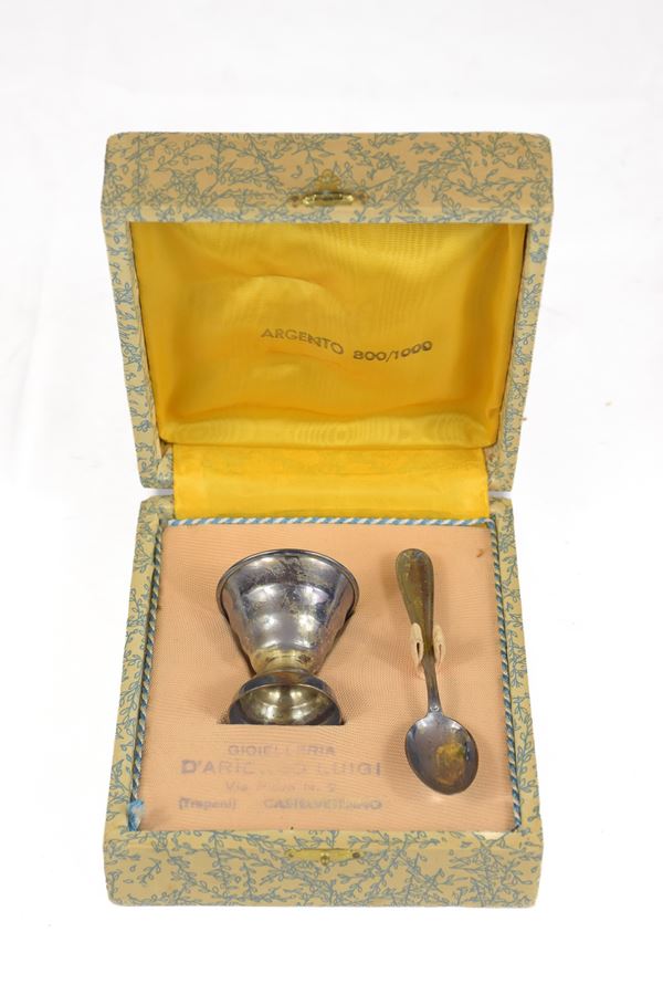 Portauova e cucchiaino in argento  - Auction Works of art and furnitures from 15th to 20th century - DAMS Casa d'Aste