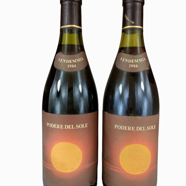 Lotto di due bottiglie di vino rosso