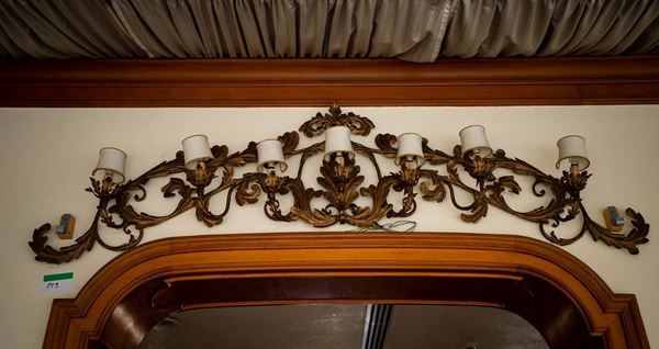 Coppia di appliques a 7 luci  (fine XX secolo)  - Auction Furnishings and supplies from Hotel Aldrovandi Villa Borghese in Rome and other properties - DAMS Casa d'Aste