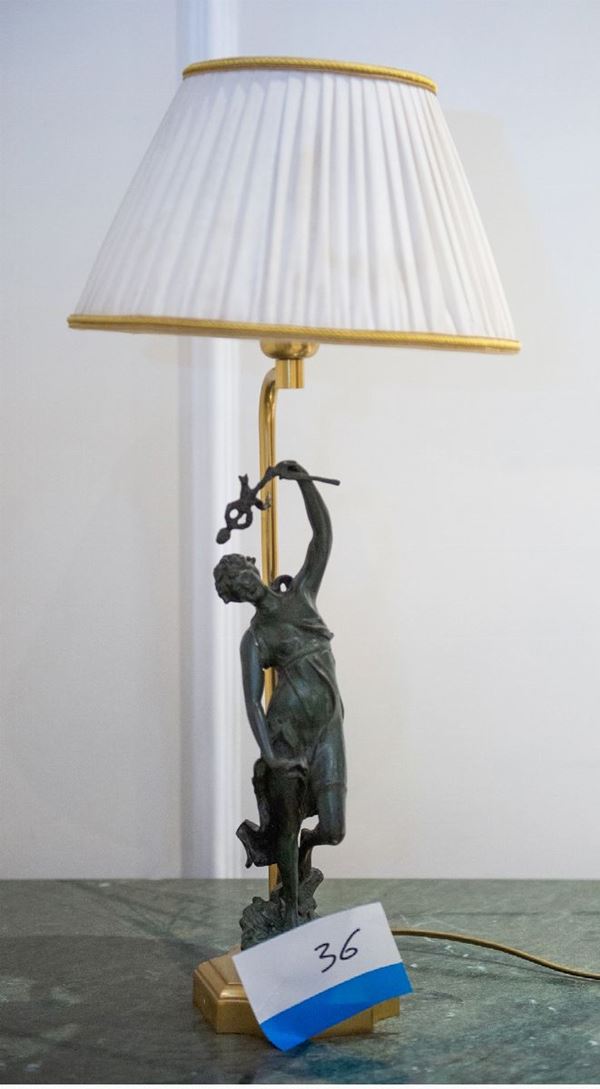 Quattro lampade d'appoggio ad una luce  (fine XX secolo)  - Asta Arredi e forniture provenienti dall'Hotel Aldrovandi Villa Borghese a Roma e altre committenze - DAMS Casa d'Aste