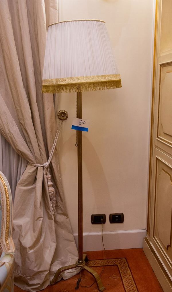 Lampada da terra ad una luce