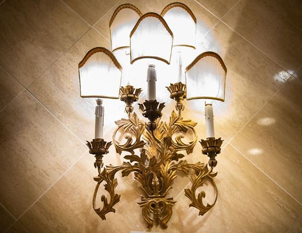 Quattro appliques a 5 luci