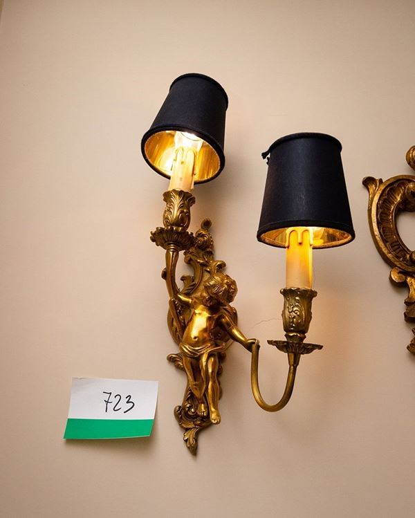Tre appliques a due luci  - Auction Furnishings and supplies from Hotel Aldrovandi Villa Borghese in Rome and other properties - DAMS Casa d'Aste