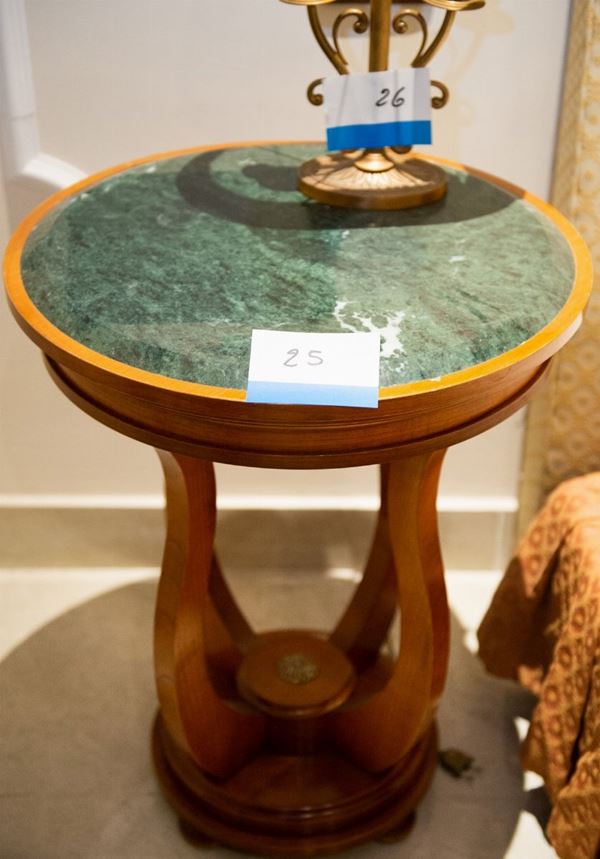 Coppia di Gueridon  - Auction Furnishings and supplies from Hotel Aldrovandi Villa Borghese in Rome and other properties - DAMS Casa d'Aste