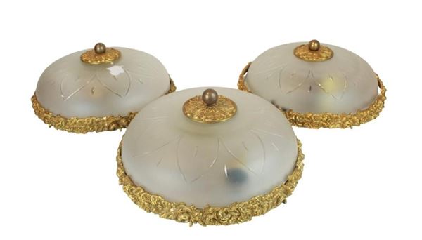 Tre plafoniere  (metà XX secolo)  - Auction Furnishings and supplies from Hotel Aldrovandi Villa Borghese in Rome and other properties - DAMS Casa d'Aste