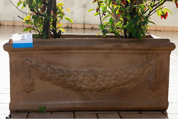 Coppia di vasi in terracotta rettangolari