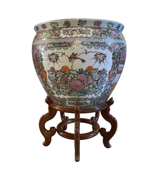 Cachepot in porcellana policroma, Canton