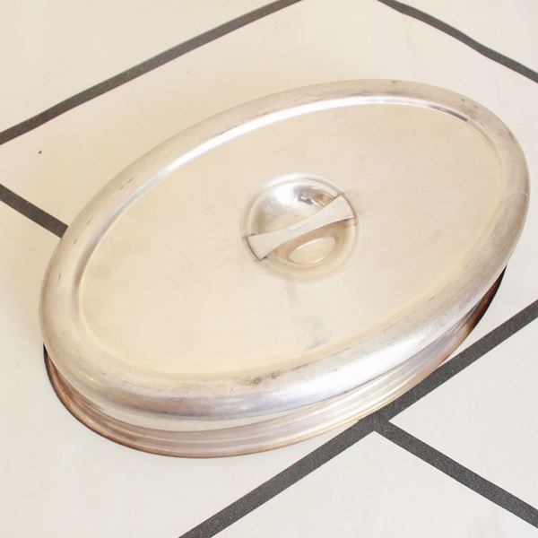 10 cloches ovali, Broggi  - Asta Arredi antichi, Design e Decorazioni Dell'Hotel Aldrovandi Villa Borghese e Altre Committenze Private - Parte 2 - DAMS Casa d'Aste