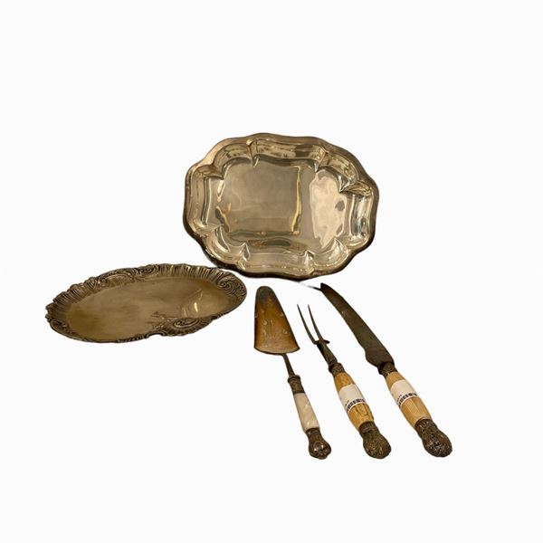 Set di 5 oggetti in metallo argentato