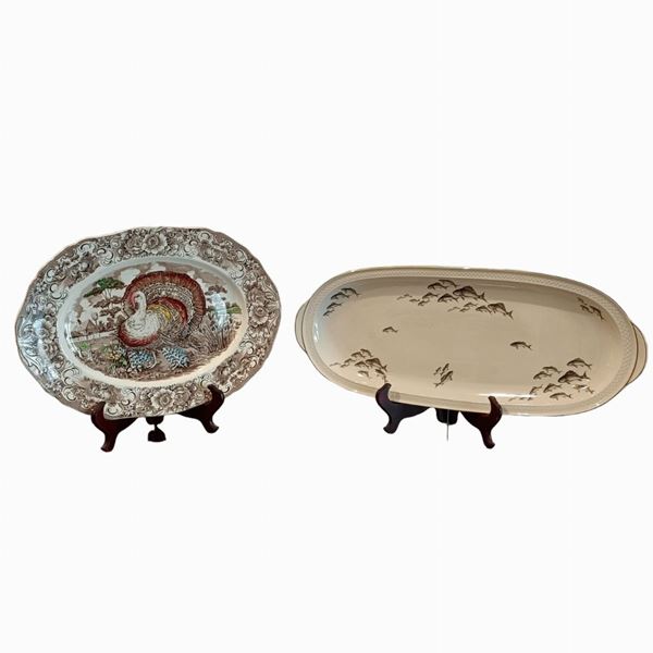 Coppia di vassoi in ceramica