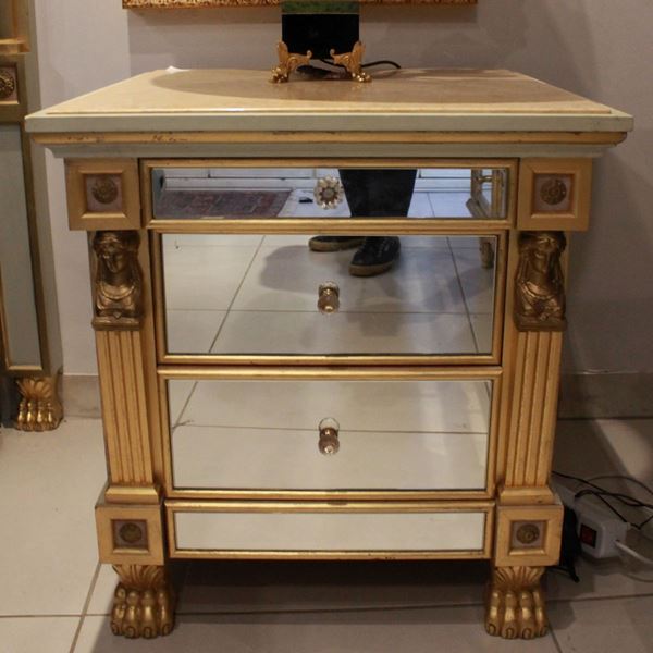Coppia di comodini