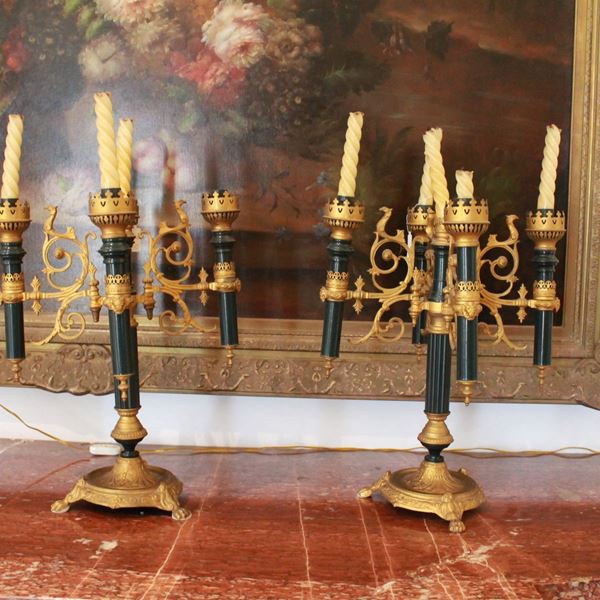 Coppia di candelieri a cinque luci  (prima metà del XX secolo)  - Auction Arredamenti provenienti da un celebre architetto romano - DAMS Casa d'Aste