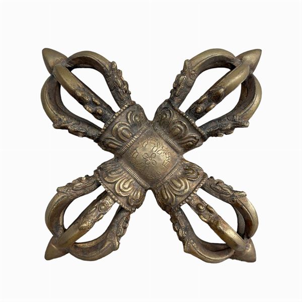 Elemento decorativo in ottone