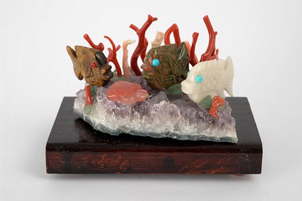 Group depicting aquarium