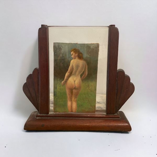 Nudo di schiena