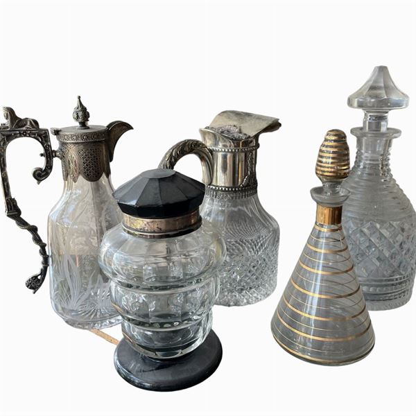 Miscellanea di 5 brocche  (XX secolo)  - Asta Brocantage Natalizio - Web Only - DAMS Casa d'Aste