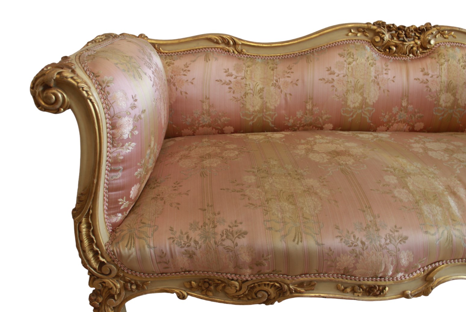 Importante Divano "A la Reine"