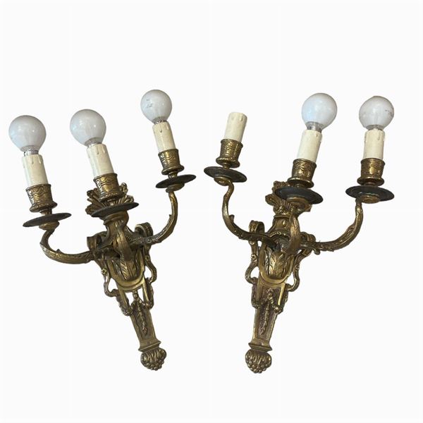 Coppia di appliques  (metà XX secolo)  - Asta Arredamenti provenienti dalla dimora di un celebre architetto romano - Asta a tempo - DAMS Casa d'Aste