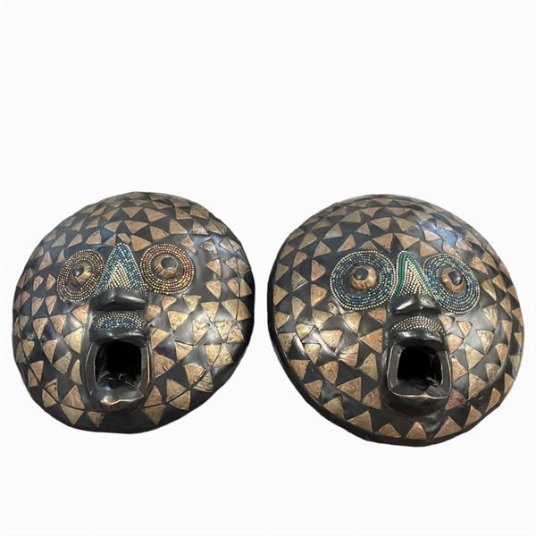 Coppia di maschere africane