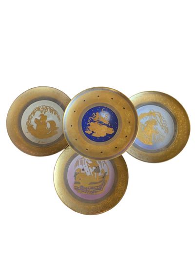 Set di Quattro Piatti Decorati in Oro 24 Kt