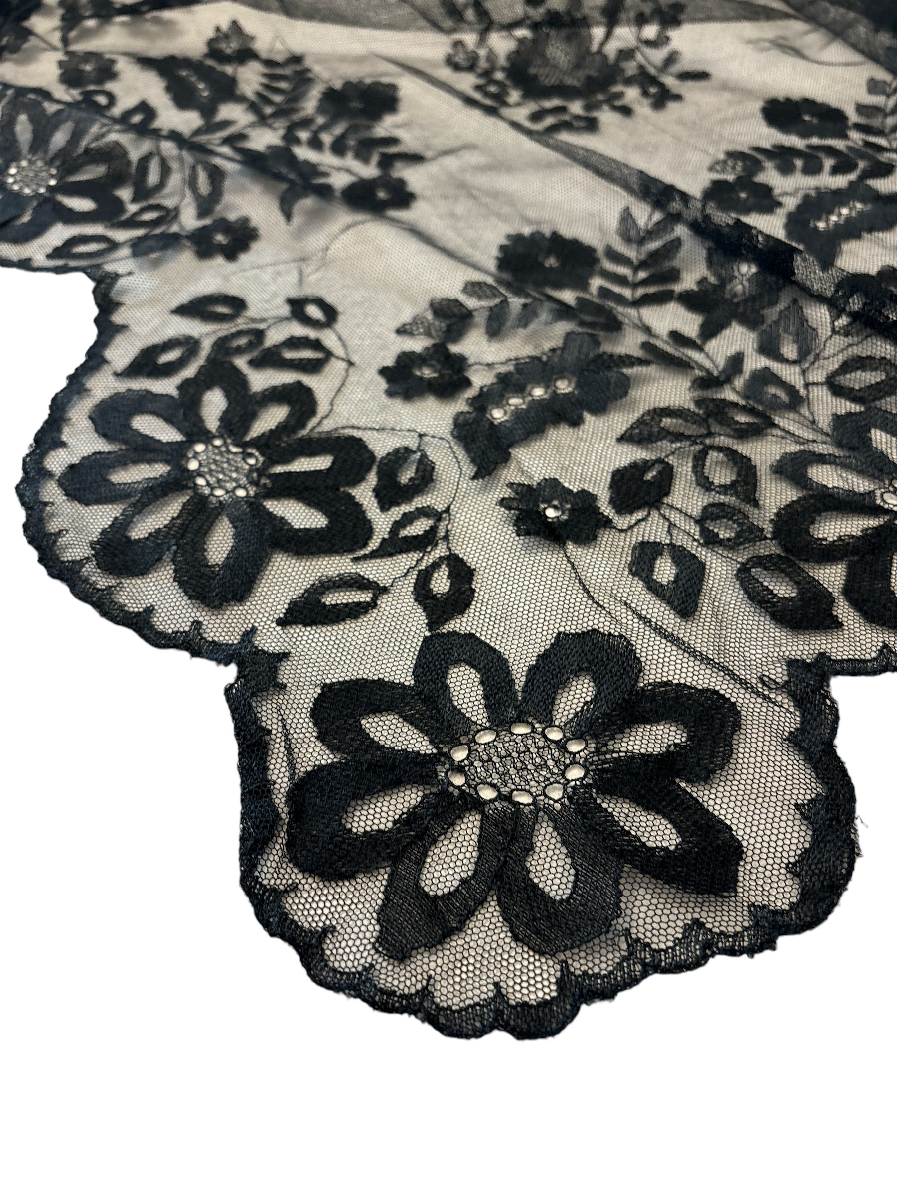 Due Veli in Tulle Nero