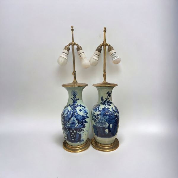 Coppia di Vasi  (Manifattura orientale, inizio XX secolo)  - Auction Old Masters, Classical and Oriental Art - Web Live Auction - DAMS Casa d'Aste