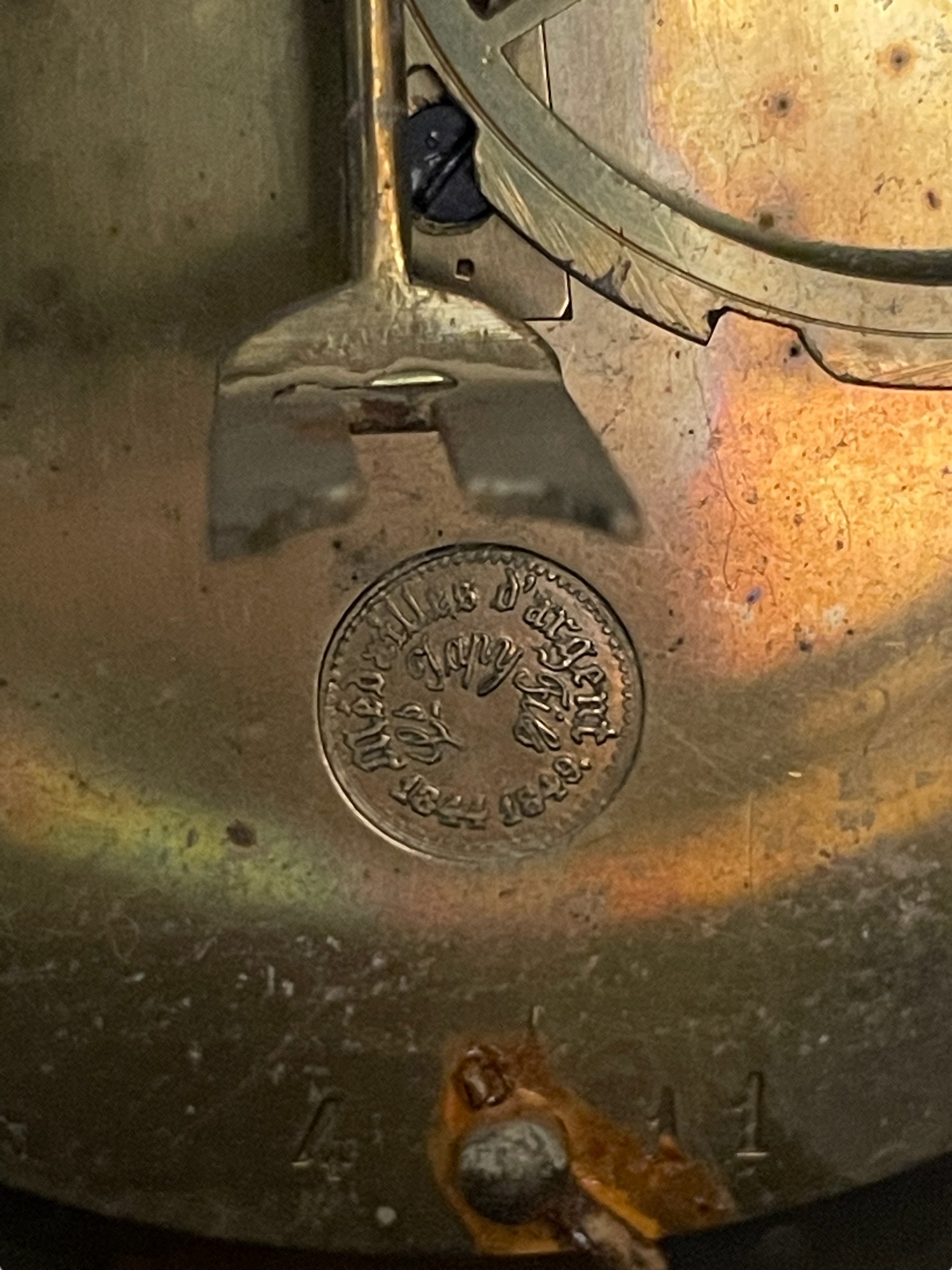 Orologio da tavolo in antimonio brunito