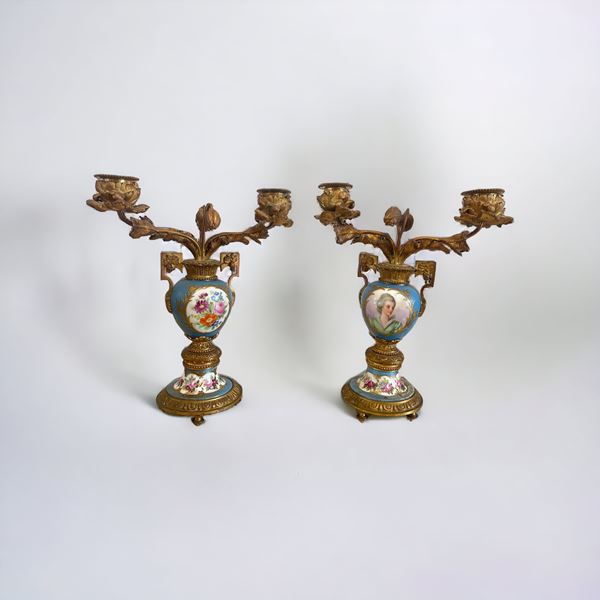 Coppia di piccoli candelieri   (seconda metà del XIX secolo)  - Asta Asta a tempo / Brocantage natalizio - DAMS Casa d'Aste