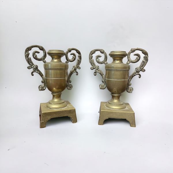 Coppia di piccoli candelieri  (Fine XIX secolo)  - Asta Asta a tempo / Brocantage natalizio - DAMS Casa d'Aste