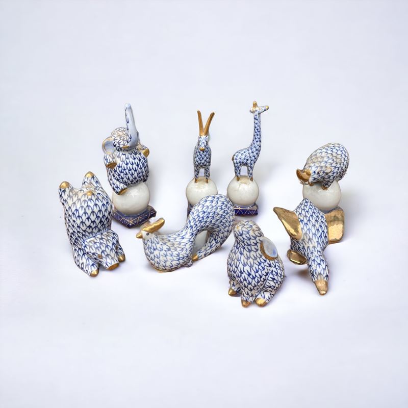 Lotto di 8 Statuine di Animali Color Blu