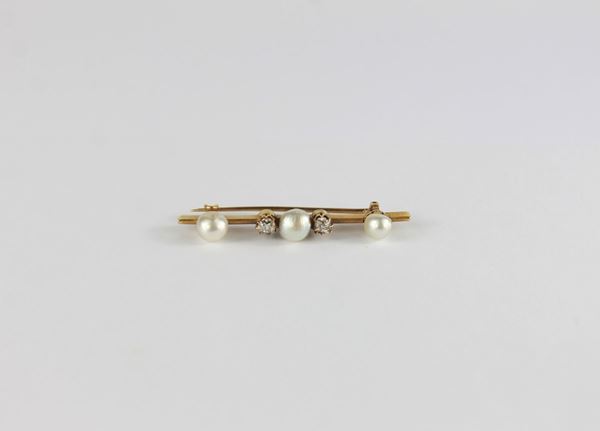 Spilla con perla e diamanti