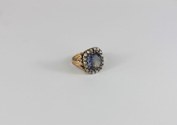 Anello in oro, diamanti e ametista