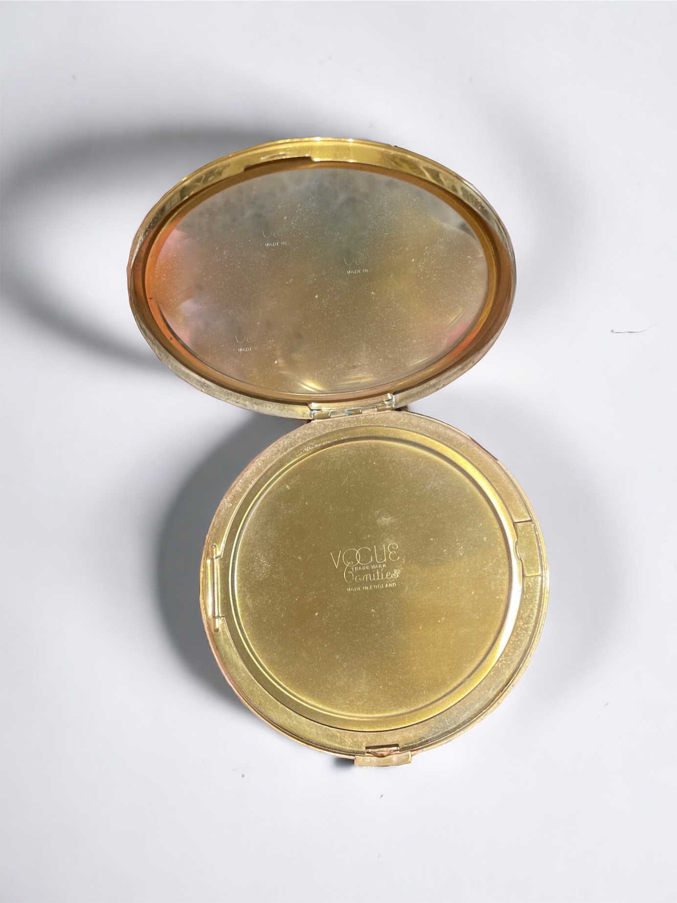 Vogue Vanities - Porta Cipria