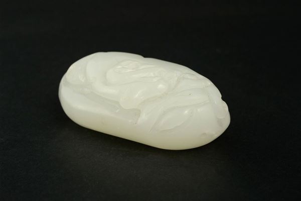 Scultura in giada bianca