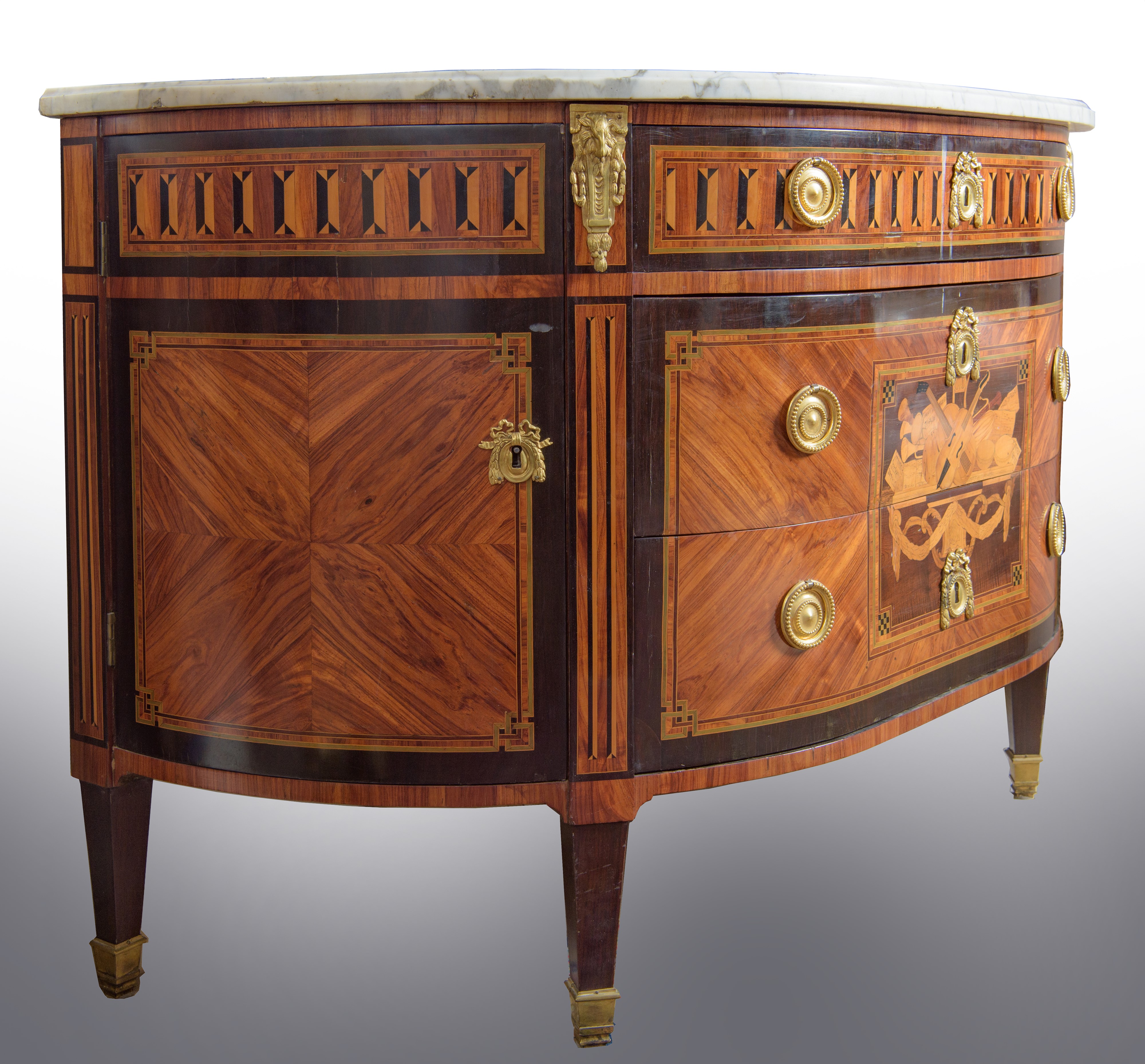 Commode piemontese