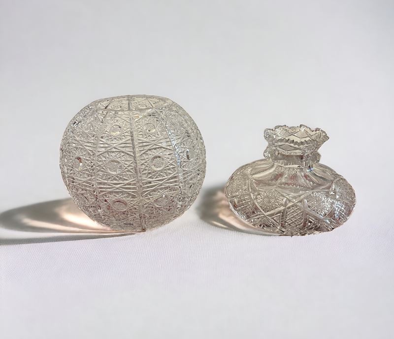 Due vasi in cristallo