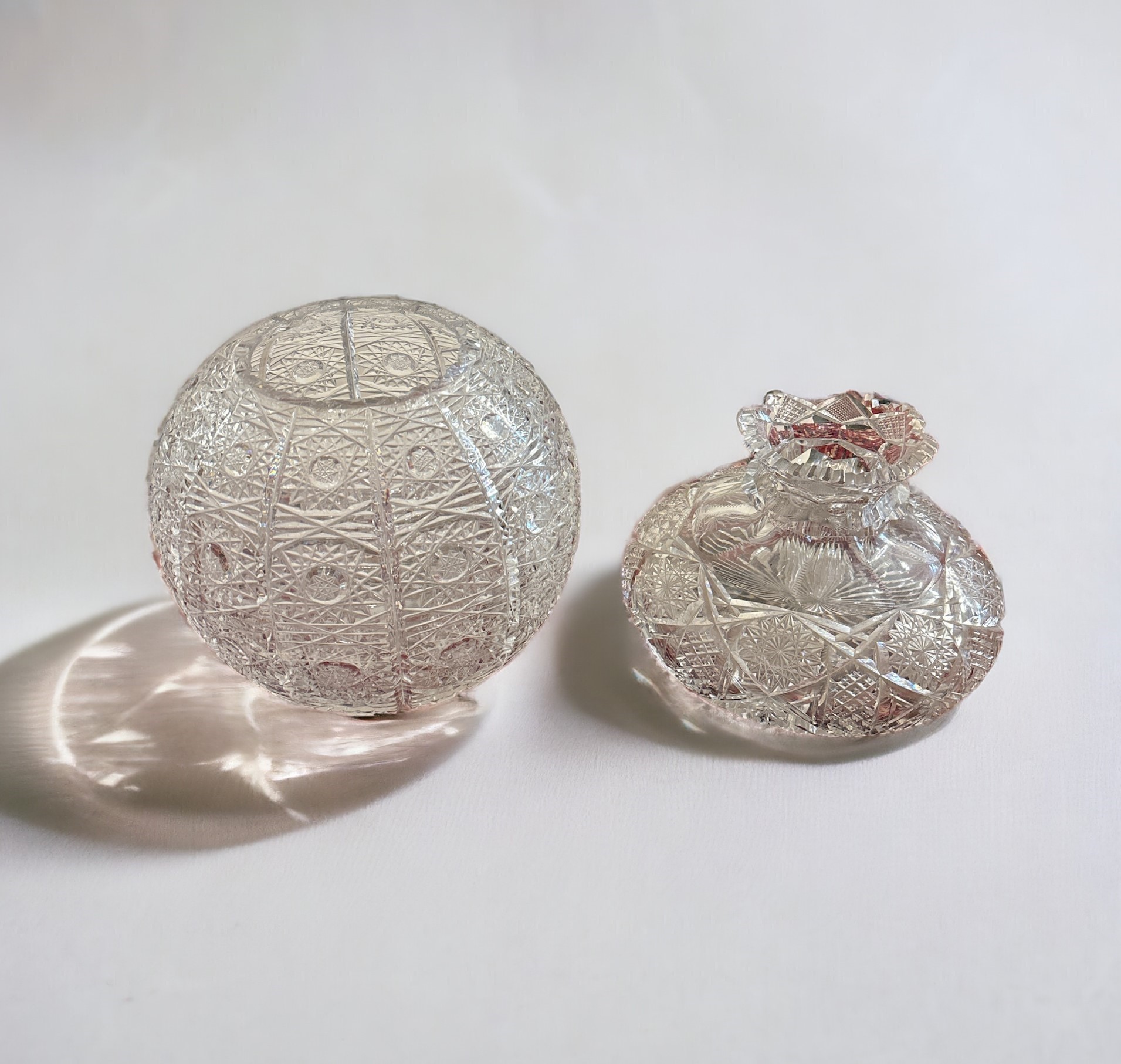 Due vasi in cristallo