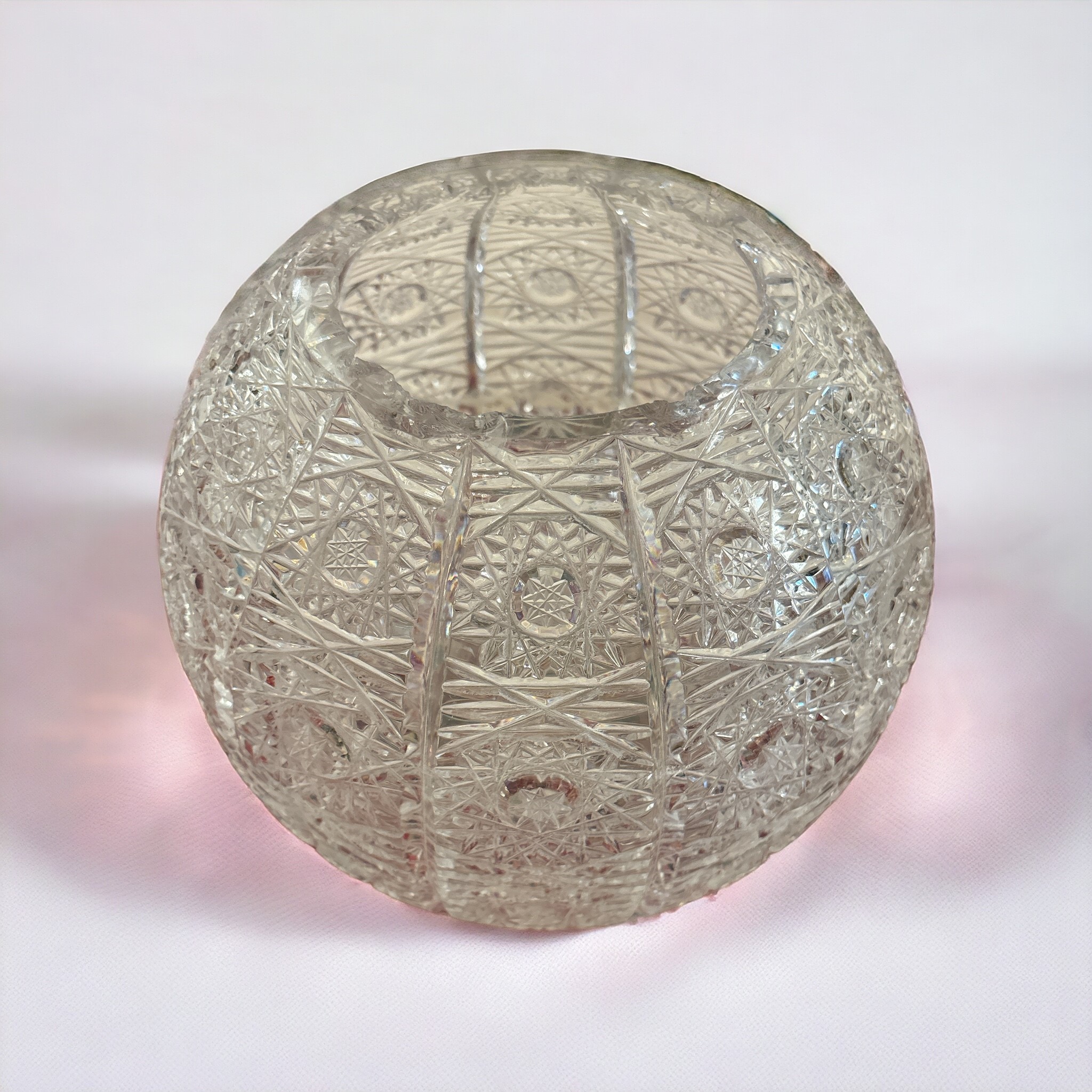 Due vasi in cristallo