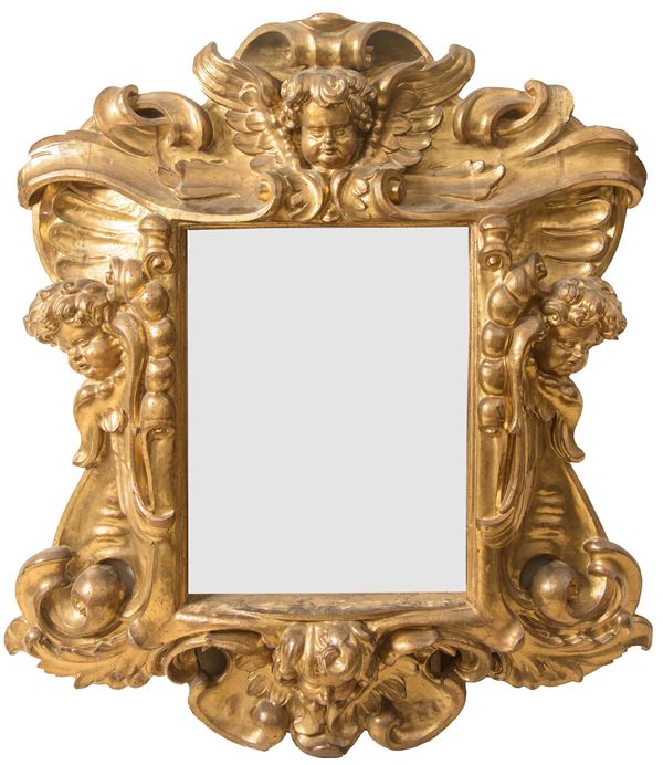 Imponente cornice