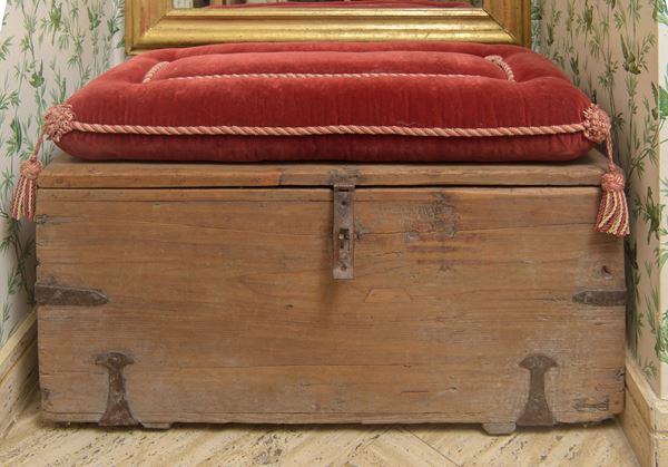 Cassapanca con cuscino  (Fine XVIII secolo)  - Auction Arredi e dipinti di una villa a La Giustiniana e altre committenze romane - Web-Live - DAMS Casa d'Aste