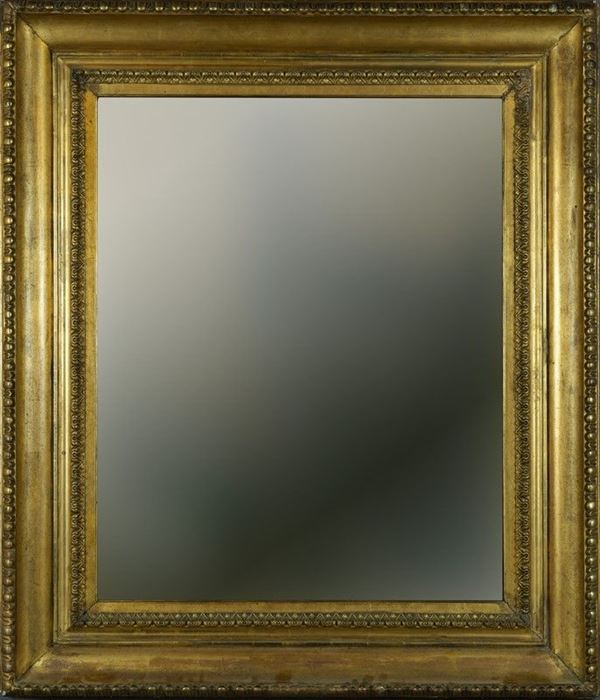 Specchiera da parete in legno dorato