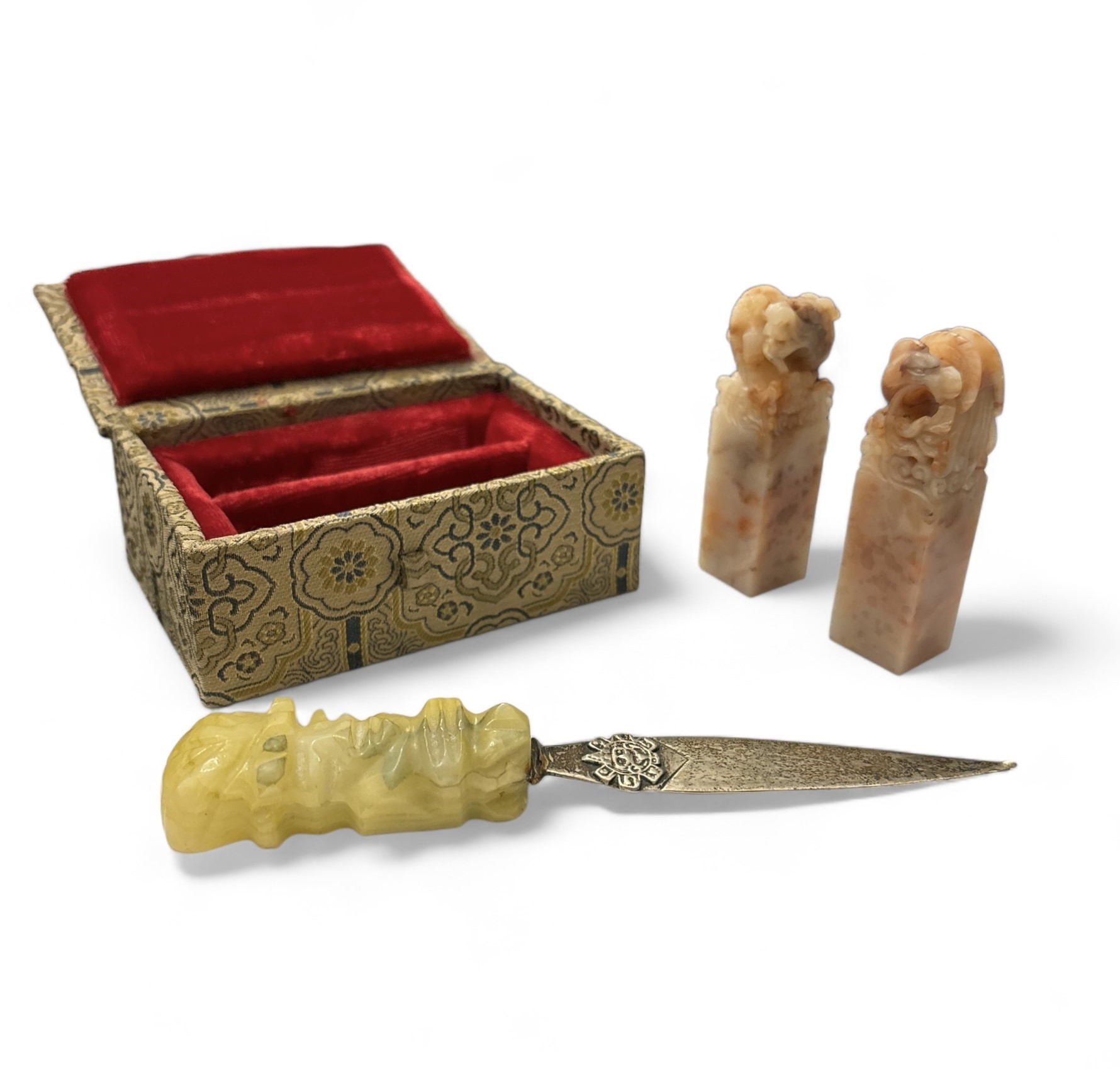 Set di Dieci Oggetti in Giada e Giadeite