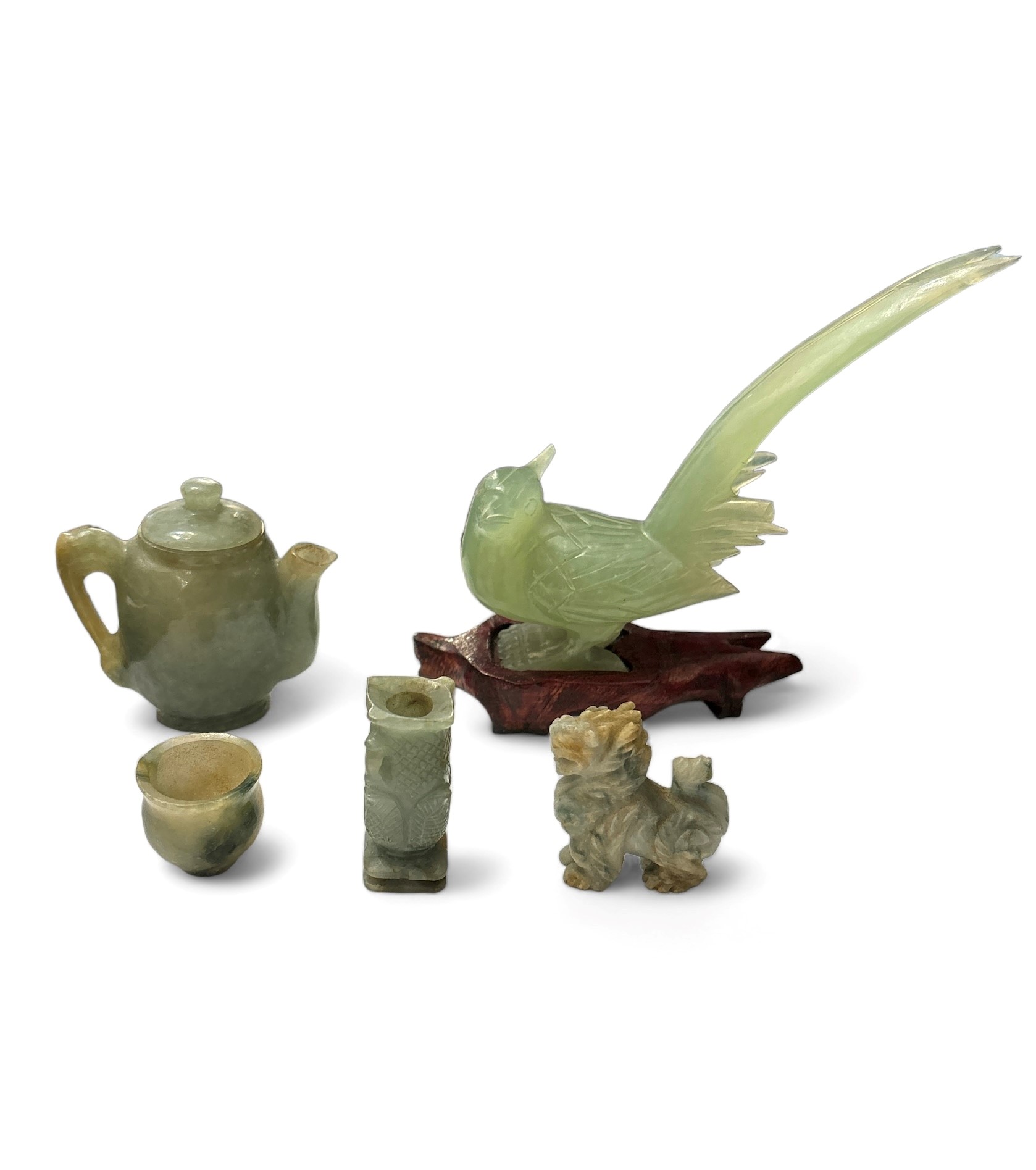 Set di Dieci Oggetti in Giada e Giadeite