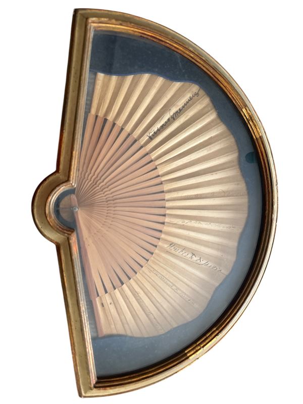 Ventaglio in legno con firme della Famiglia Savoia  (prima metà dl XX secolo)  - Auction Art Décor -  Web Only - DAMS Casa d'Aste
